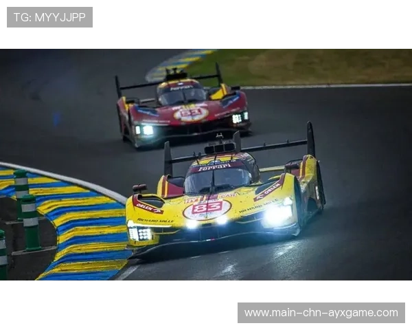 中国赛车手达成历史突破!首次登上国际领奖台 中国赛车手达成历史突破!首次登上国际领奖台