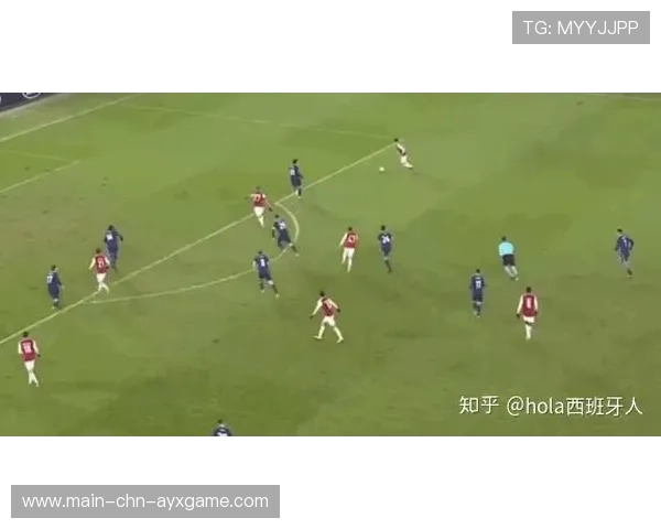 巴萨定位球精妙配合引热议