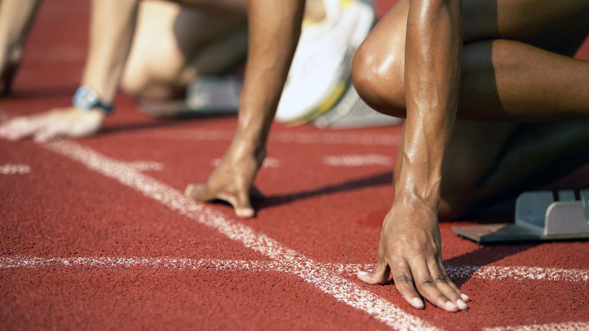 一线明星助阵公益足球赛，推动全民体育精神，体育明星公益活动